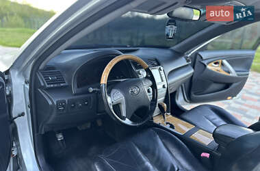 Седан Toyota Camry 2007 в 