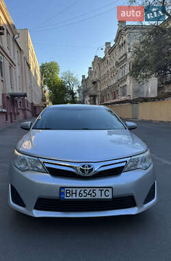 Седан Toyota Camry 2011 в 