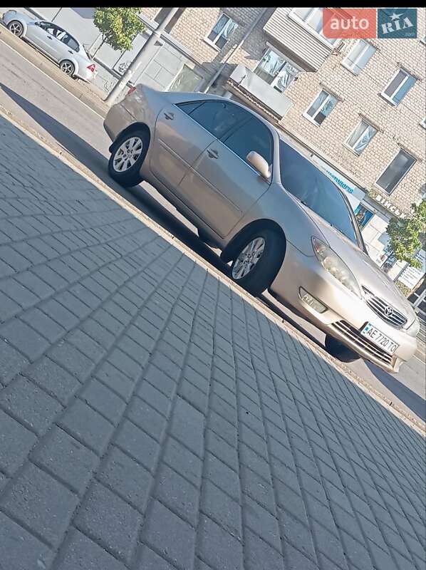 Седан Toyota Camry 2004 в Кам'янському