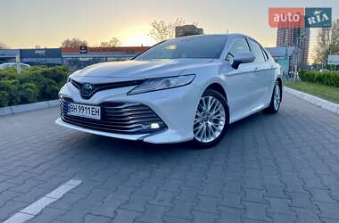 Седан Toyota Camry 2020 в 