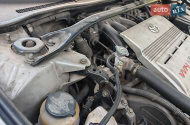 Седан Toyota Camry 2004 в 