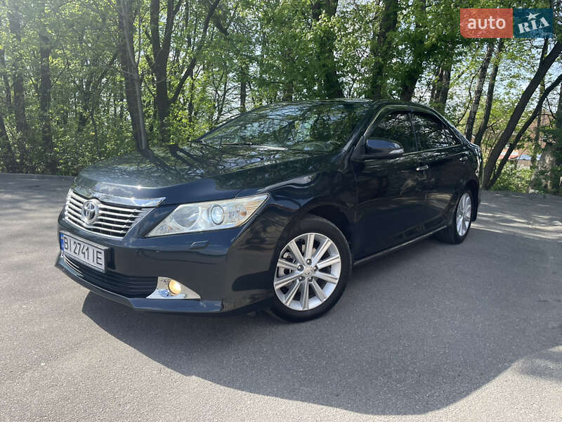 Седан Toyota Camry 2011 в 