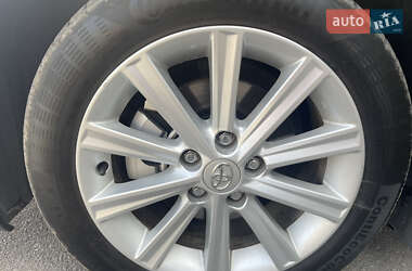 Седан Toyota Camry 2011 в 