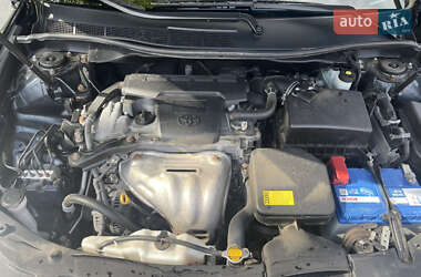 Седан Toyota Camry 2011 в 