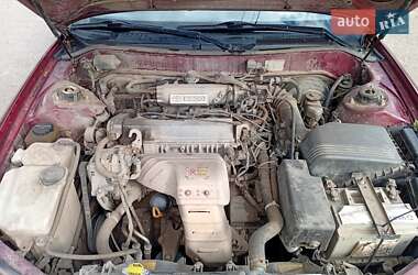 Седан Toyota Camry 1992 в 