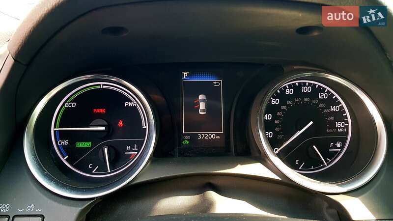 Седан Toyota Camry 2020 в Киеве