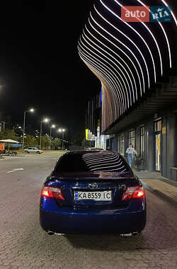 Седан Toyota Camry 2007 в 