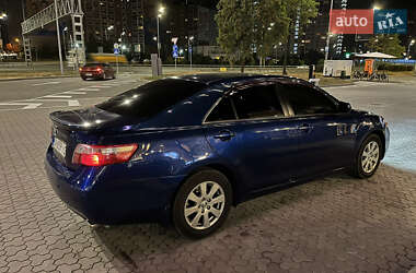 Седан Toyota Camry 2007 в 