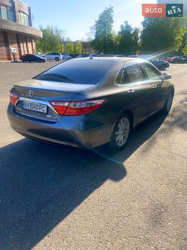 Седан Toyota Camry 2016 в Одессе