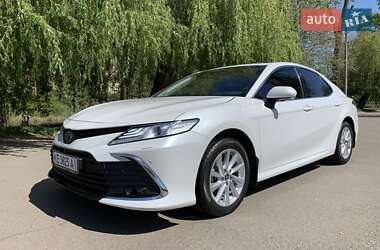 Седан Toyota Camry 2023 в Кривом Роге