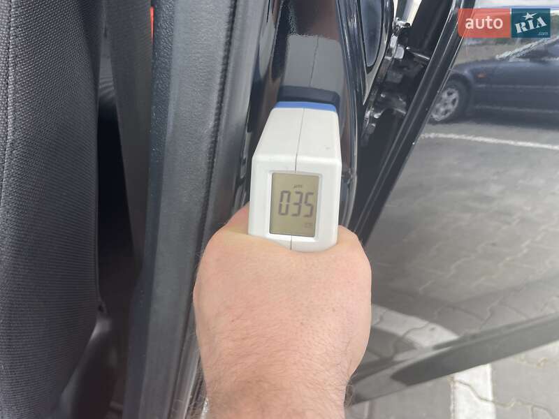 Седан Toyota Camry 2015 в Виннице