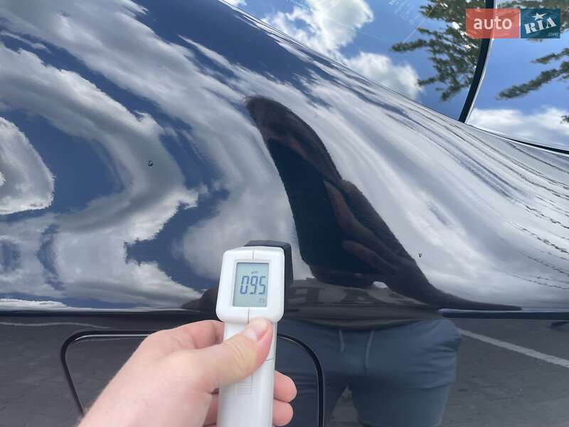 Седан Toyota Camry 2015 в Виннице