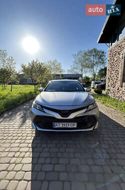 Седан Toyota Camry 2019 в Коломые