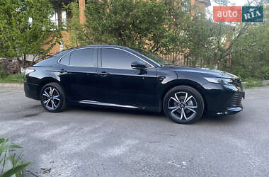 Седан Toyota Camry 2020 в 