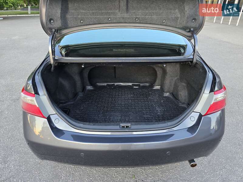 Седан Toyota Camry 2006 в Харькове