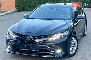 Седан Toyota Camry 2018 в Умани