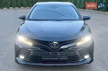 Седан Toyota Camry 2018 в 