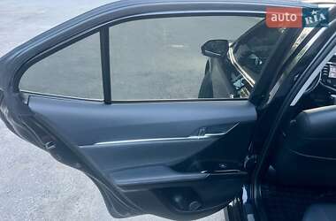 Седан Toyota Camry 2018 в 