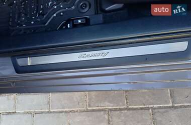 Седан Toyota Camry 2015 в 