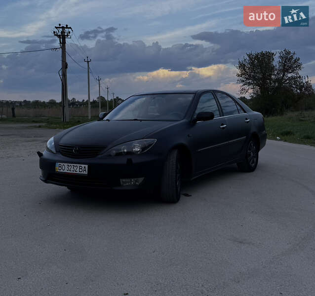 Toyota Camry 2005
