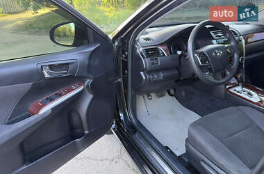 Седан Toyota Camry 2012 в 