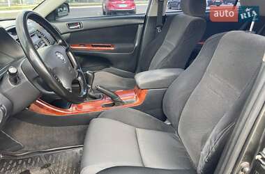 Седан Toyota Camry 2003 в 