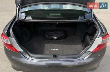 Седан Toyota Camry 2012 в 