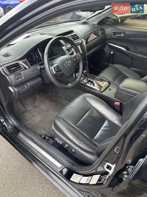 Седан Toyota Camry 2014 в Києві