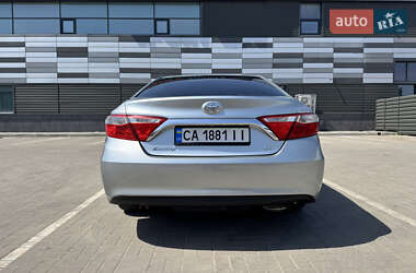 Седан Toyota Camry 2016 в Черкасах
