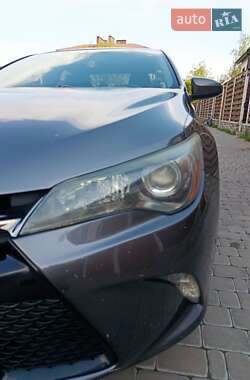 Седан Toyota Camry 2014 в 