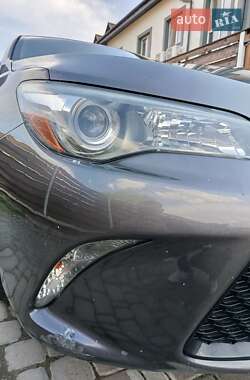 Седан Toyota Camry 2014 в 