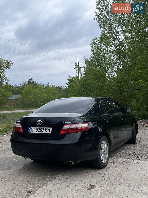 Седан Toyota Camry 2007 в Переяславе