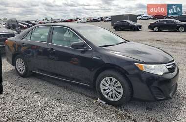 Toyota Camry 2014