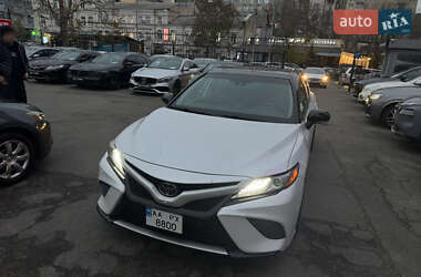 Седан Toyota Camry 2017 в Броварах