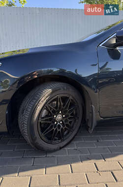 Седан Toyota Camry 2016 в 