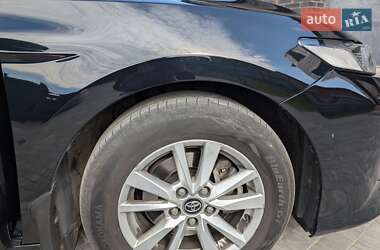 Седан Toyota Camry 2018 в 