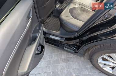 Седан Toyota Camry 2018 в 