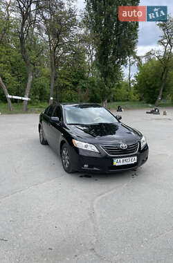 Седан Toyota Camry 2007 в Києві