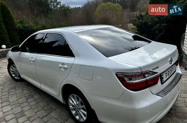 Седан Toyota Camry 2016 в 