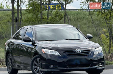 Седан Toyota Camry 2008 в Днепре