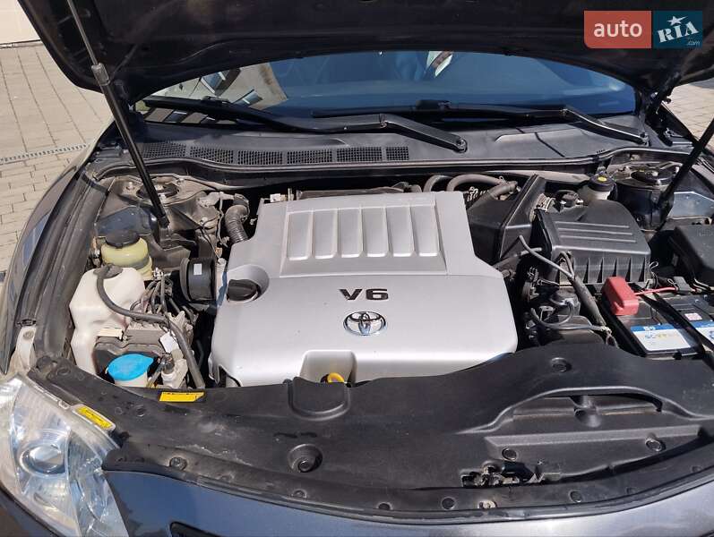 Седан Toyota Camry 2007 в Львове