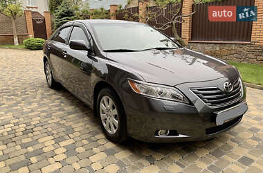 Седан Toyota Camry 2007 в 