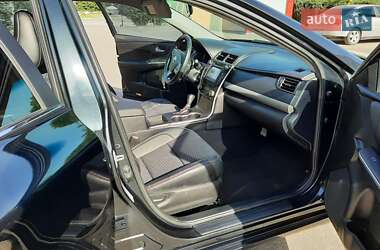Седан Toyota Camry 2015 в 