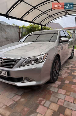 Седан Toyota Camry 2012 в Новомосковську