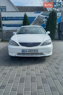 Седан Toyota Camry 2005 в 