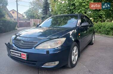 Седан Toyota Camry 2003 в Києві