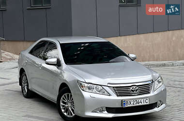 Седан Toyota Camry 2014 в 