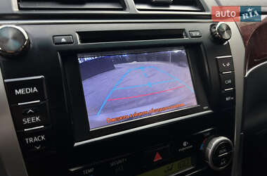 Седан Toyota Camry 2014 в 