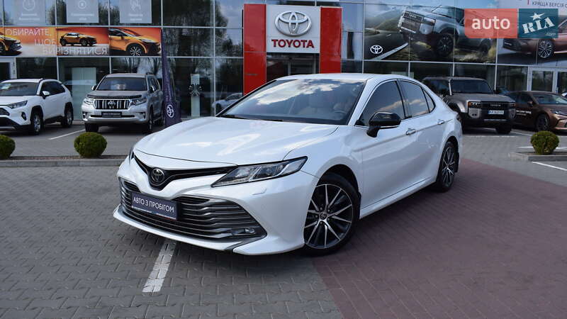 Седан Toyota Camry 2020 в 
