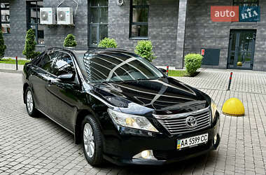 Седан Toyota Camry 2012 в 